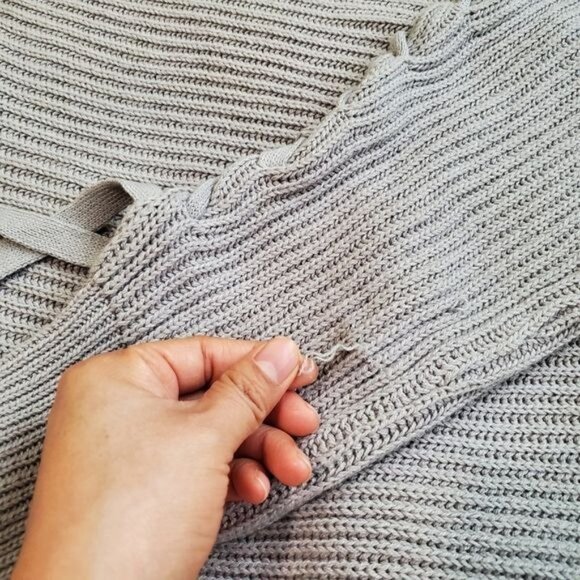 BB Dakota Stone Grey Knit Sweater With Braided Sleeve Detail Size small womens - Picture 11 of 11